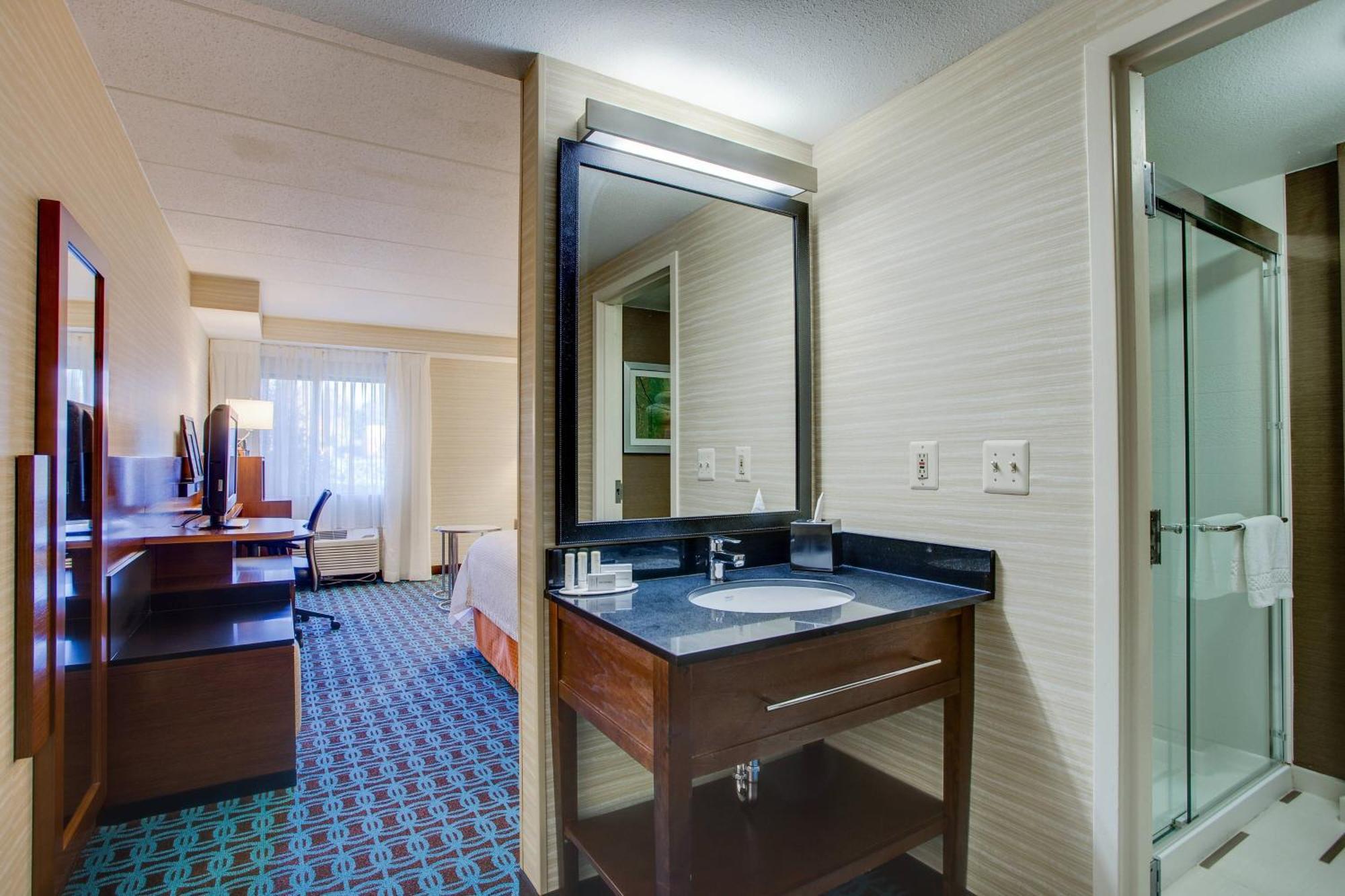 Fairfield Inn By Marriott Burlington Williston Exterior foto