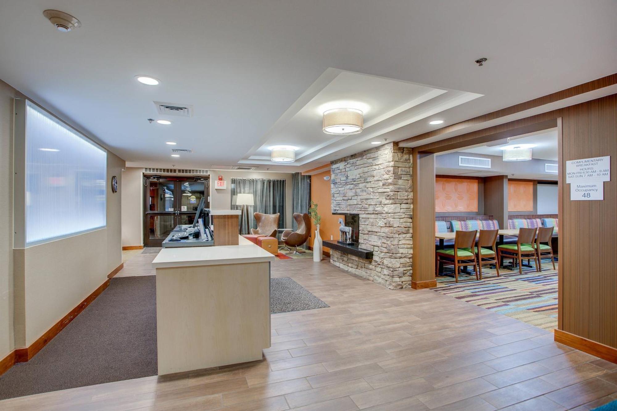 Fairfield Inn By Marriott Burlington Williston Exterior foto